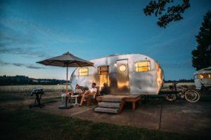Comment camper confortablement camping, 4 astuces pour un confort optimal !