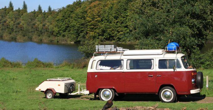 Choisir entre une van, un fourgon et un camping-car