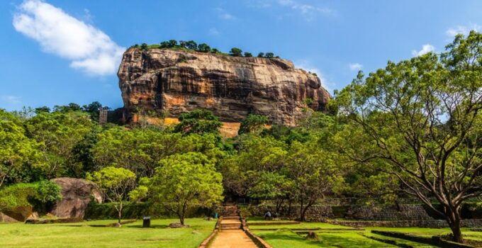 Sigiriya ou rocher du Lion ancienne forteresse rock Dambulla Sri Lanka Province centrale
