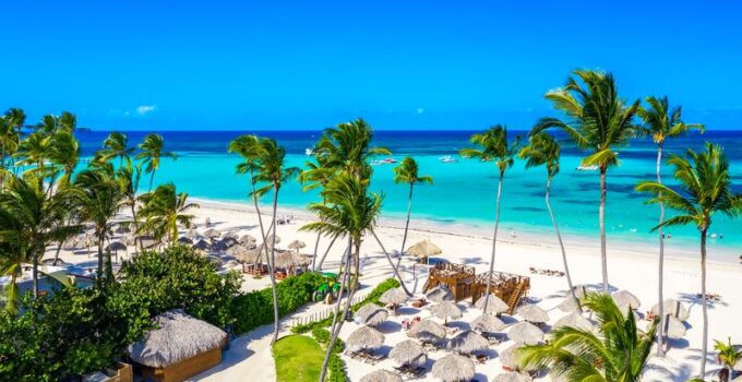 Vue aérienne sur la plage de Punta Cana