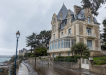 Que faire à Dinard quand il pleut ? Que faire à Dinard quand il pleut ?